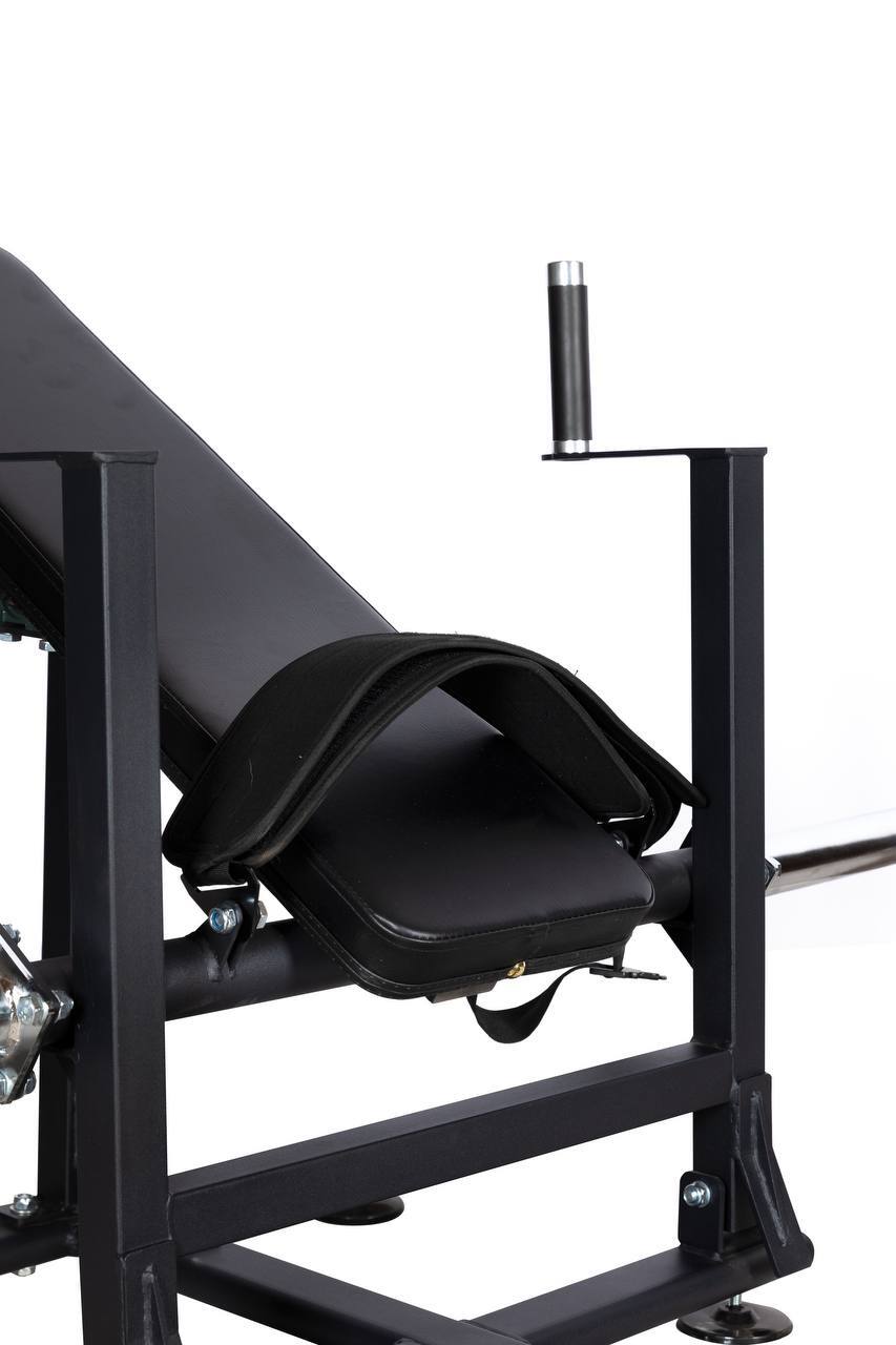 Hip Thrust Machine